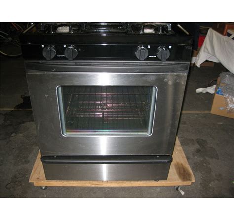 is whirlpool good gas stove